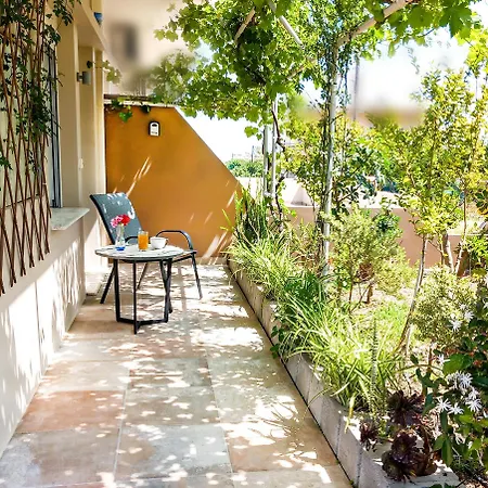 דירה Yucca Studio, Beautiful With Garden Rapanianá